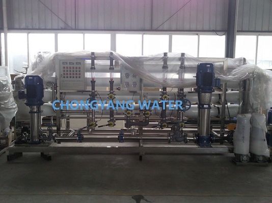 Système de traitement de l'eau des usines industrielles RO PLC Filtre à eau industriel